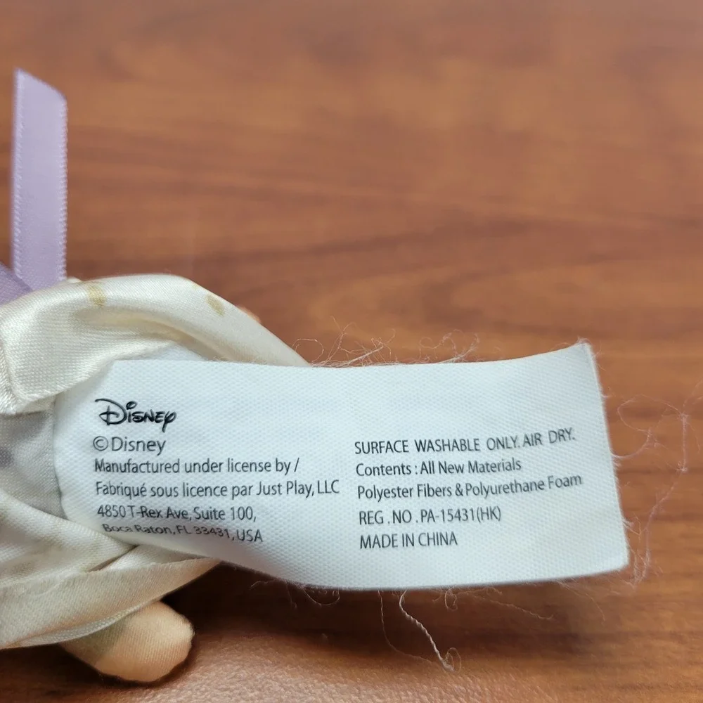 Disney Frozen II Queen Anna Mystery Mini 5 inch plush‎